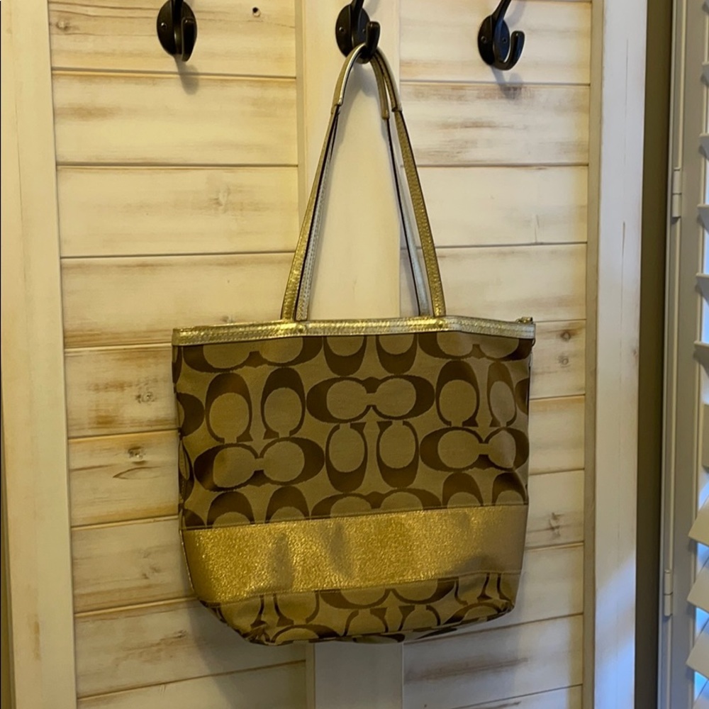 Coach shoulder bag - tan with gold accents